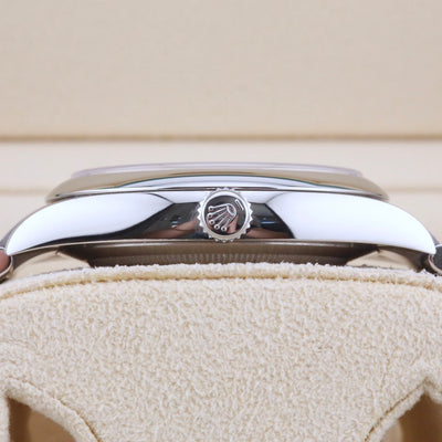 Rolex Oyster Perpetual 41 Coral Red 124300 Year: 2020