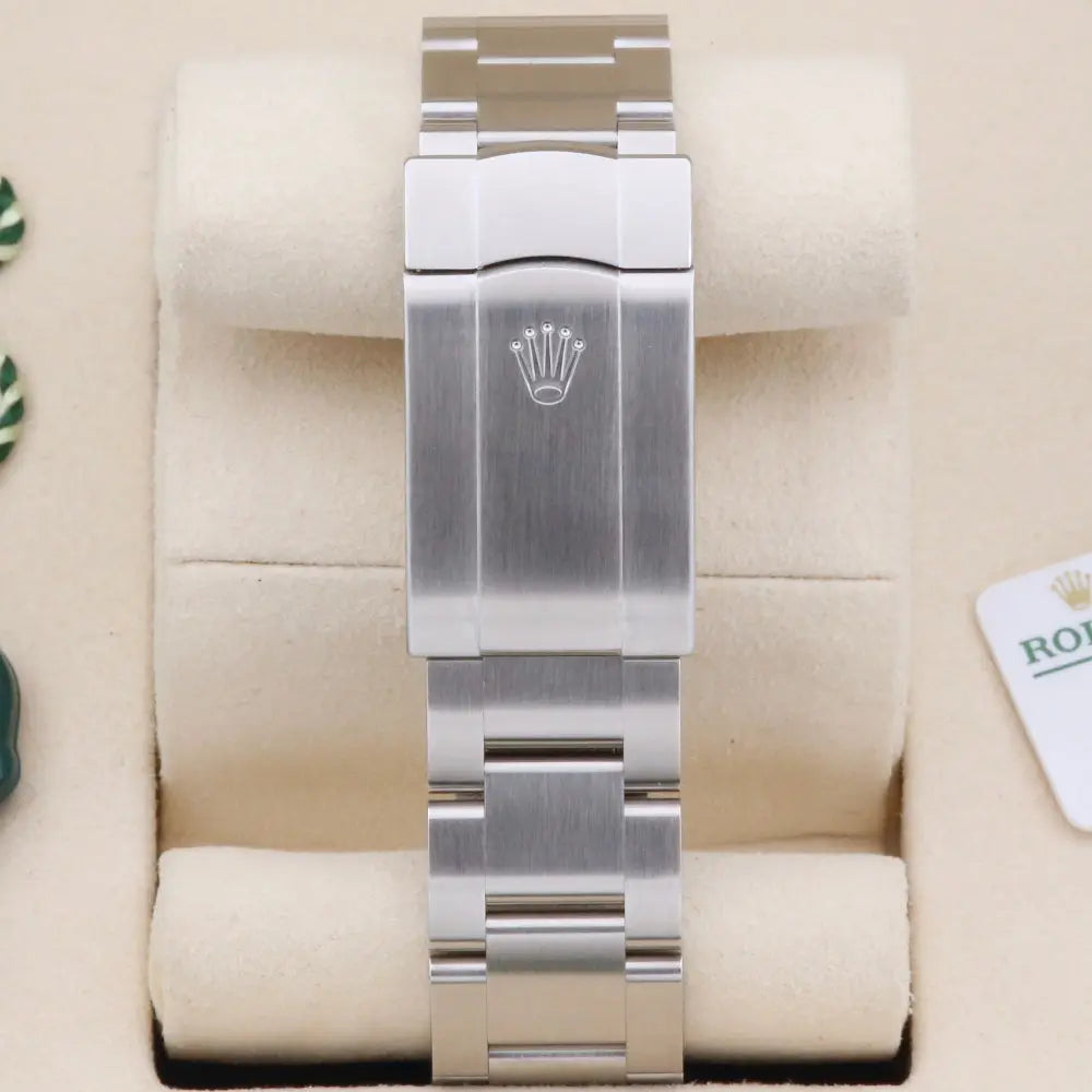 Rolex Oyster Perpetual 41 Green 134300 Year: 2025