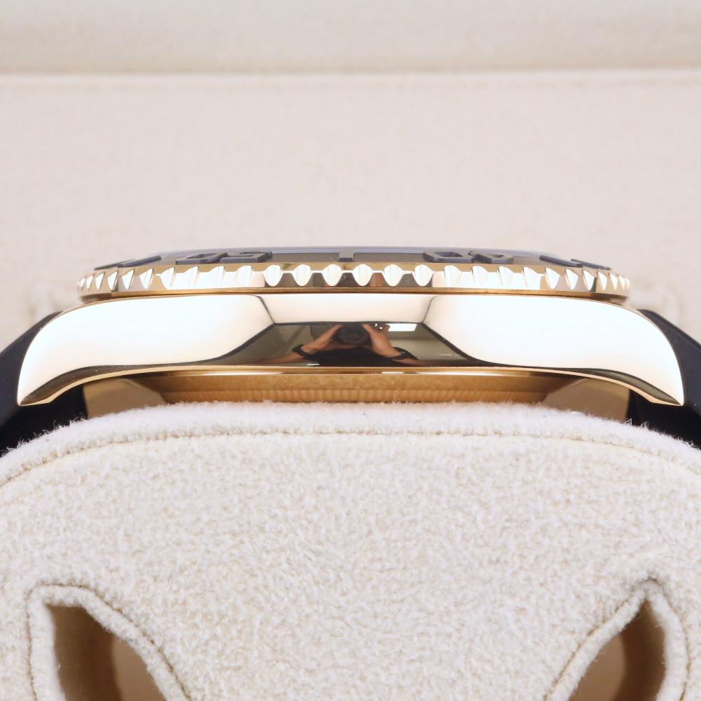 Rolex Yacht-Master 42 Yellow Gold 226658 