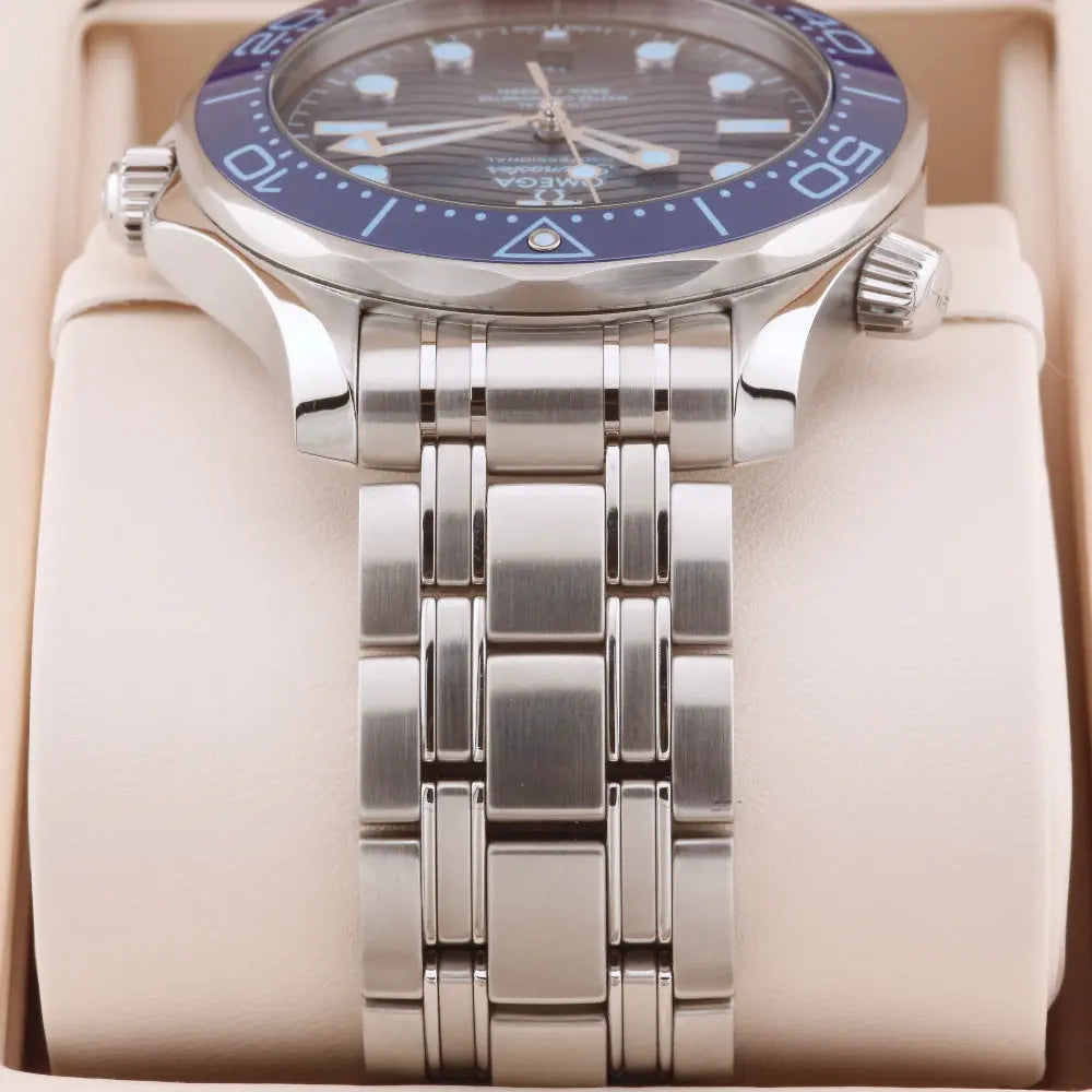 Omega Seamaster Blue 21030422003003 Year: 2025