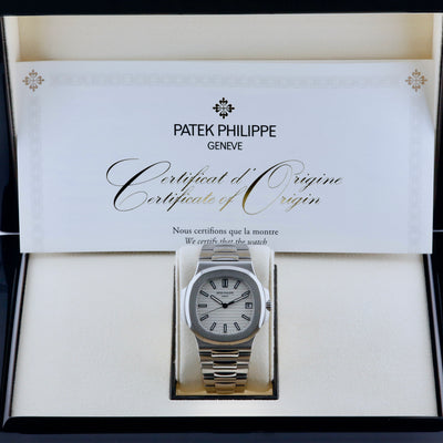 Patek Philippe Nautilus 5711/1A-011 White Dial Year: 2019
