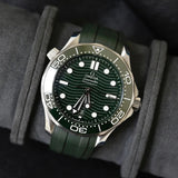 Omega Seamaster  21032422010001 Green 42mm Unworn 2024 Complete Set (with Tags)