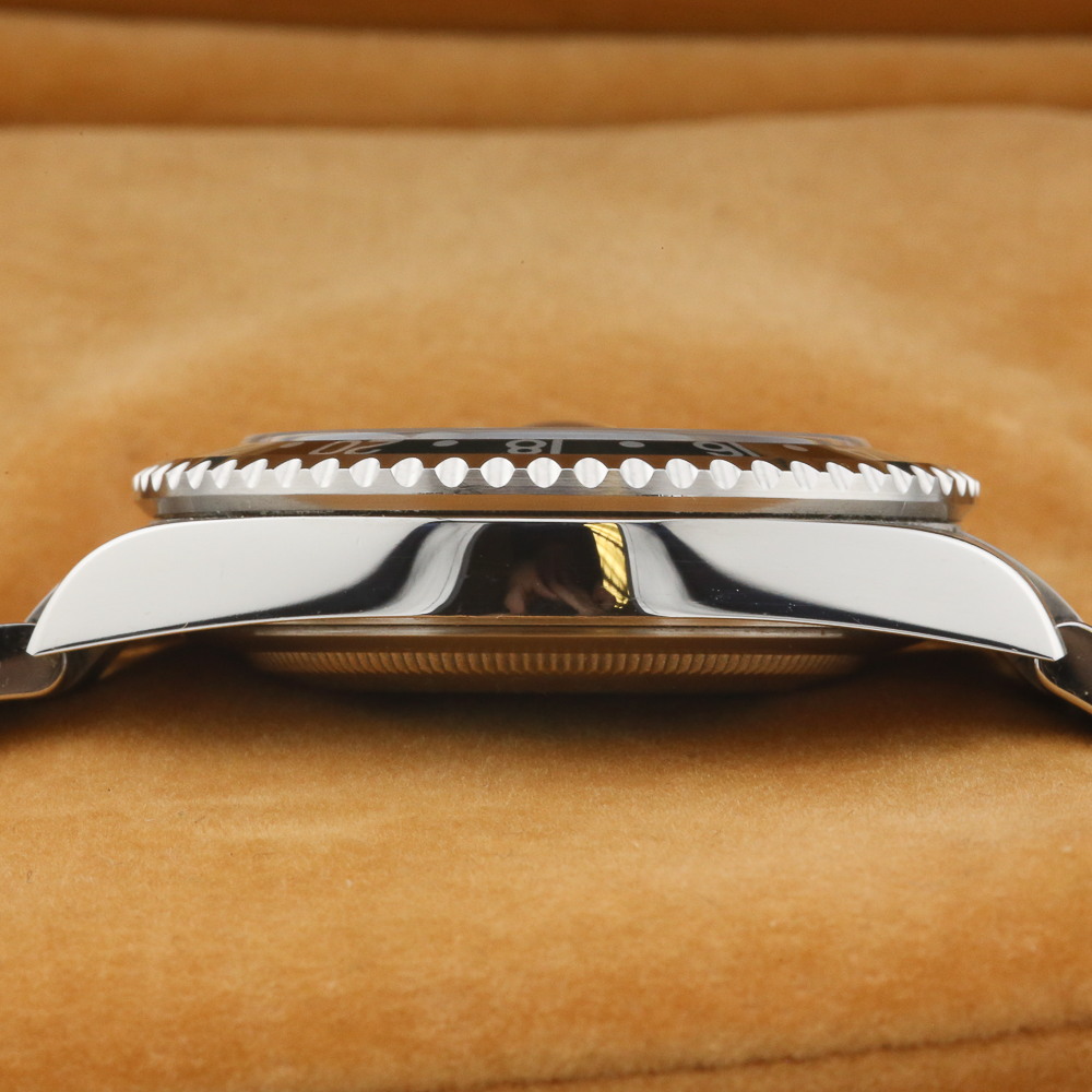 Rolex GMT Black 16710 Year: 2005