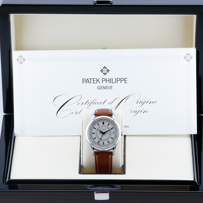 Patek Philippe Calatrava 5212A Year: 2020