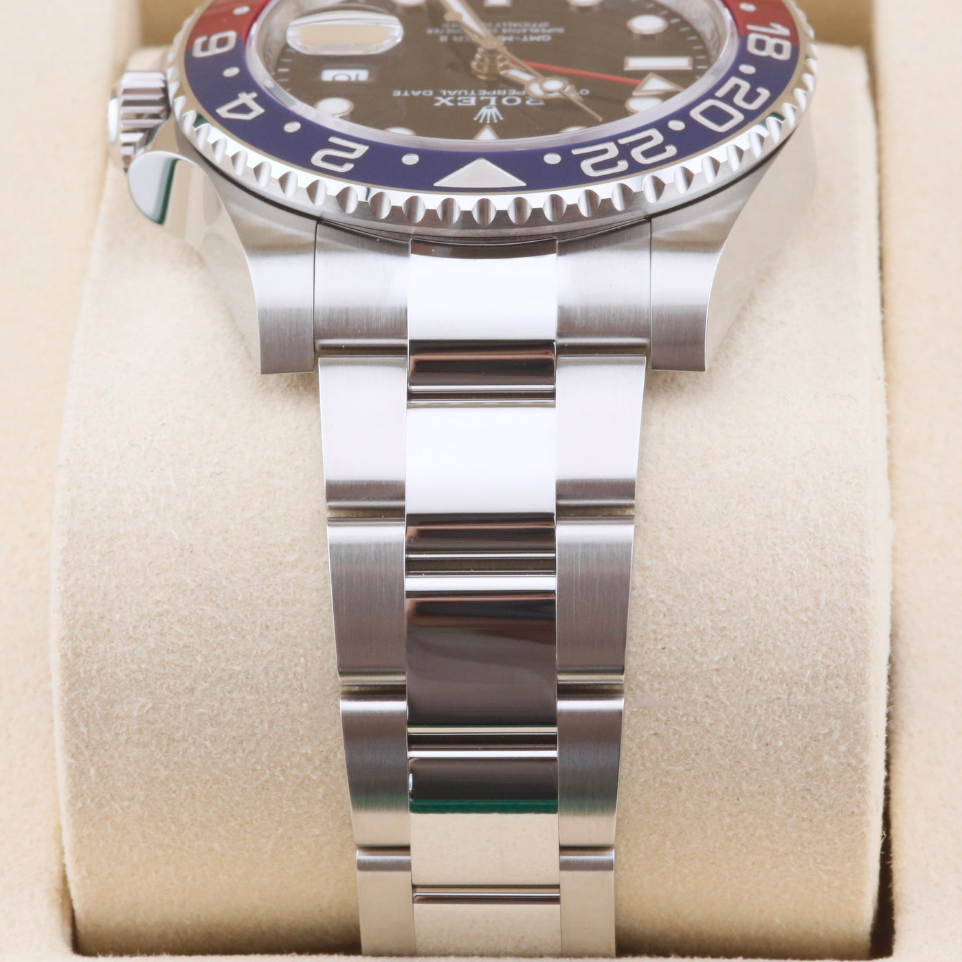 Rolex GMT-Master II 126710BLRO Pepsi Year: 2025