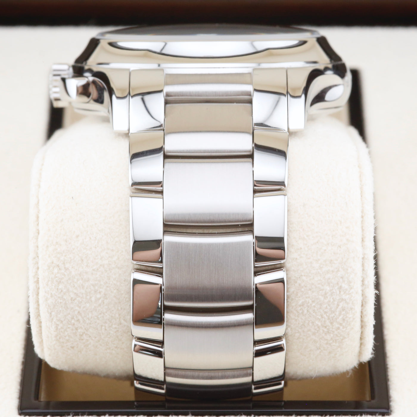 Patek Philippe Complications 5905/1A-001 Year: 2024