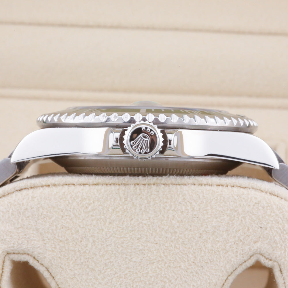 Rolex Submariner Kermit 16610LV Year: 2009