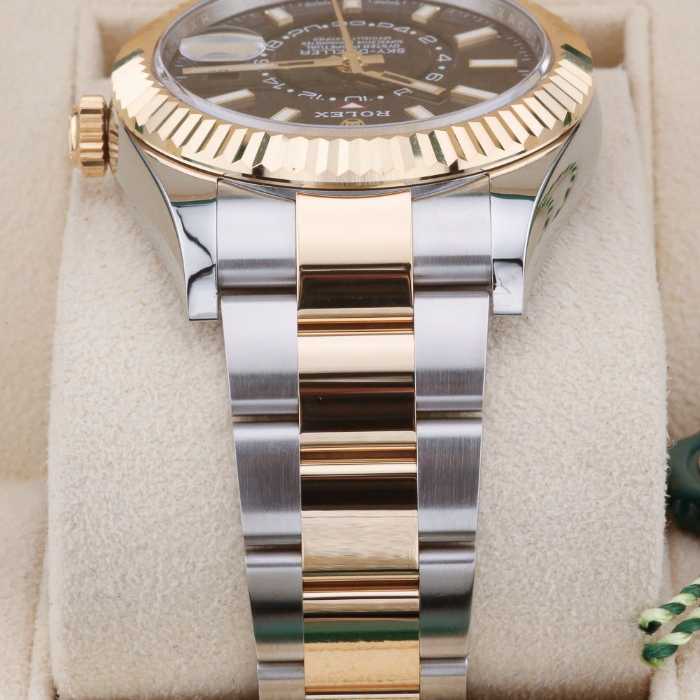 Rolex Sky-Dweller Black Dial 326933 Year: 2022