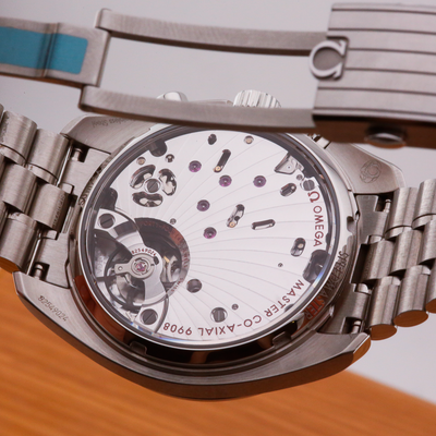 Omega Speedmaster Chronoscope 32930435103001 Year: 2021