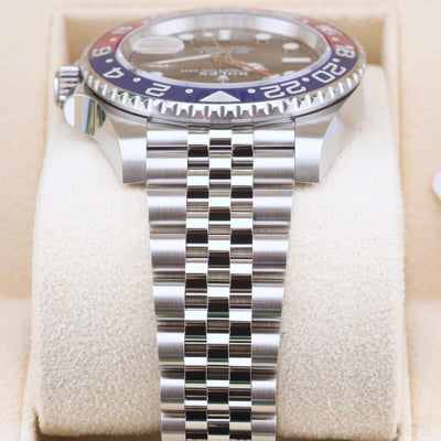Rolex GMT Pepsi 126710BLRO Year: 2020