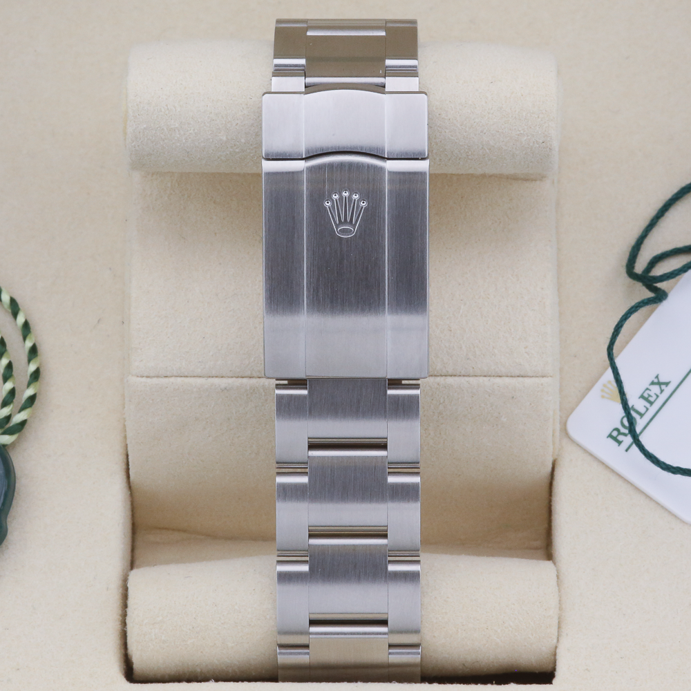 Rolex Oyster Perpetual 41 Med Blue 134300 Year: 2025