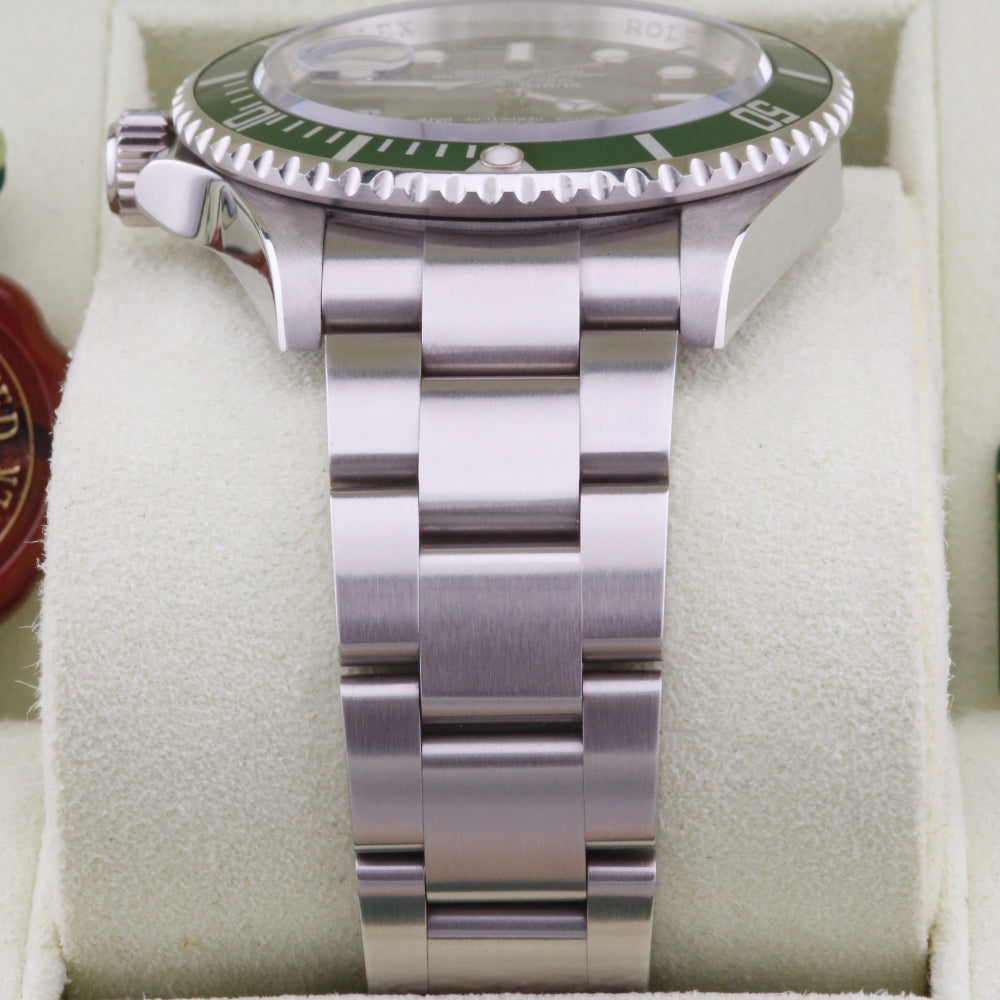 Rolex Submariner Kermit 16610LV Year: 2008
