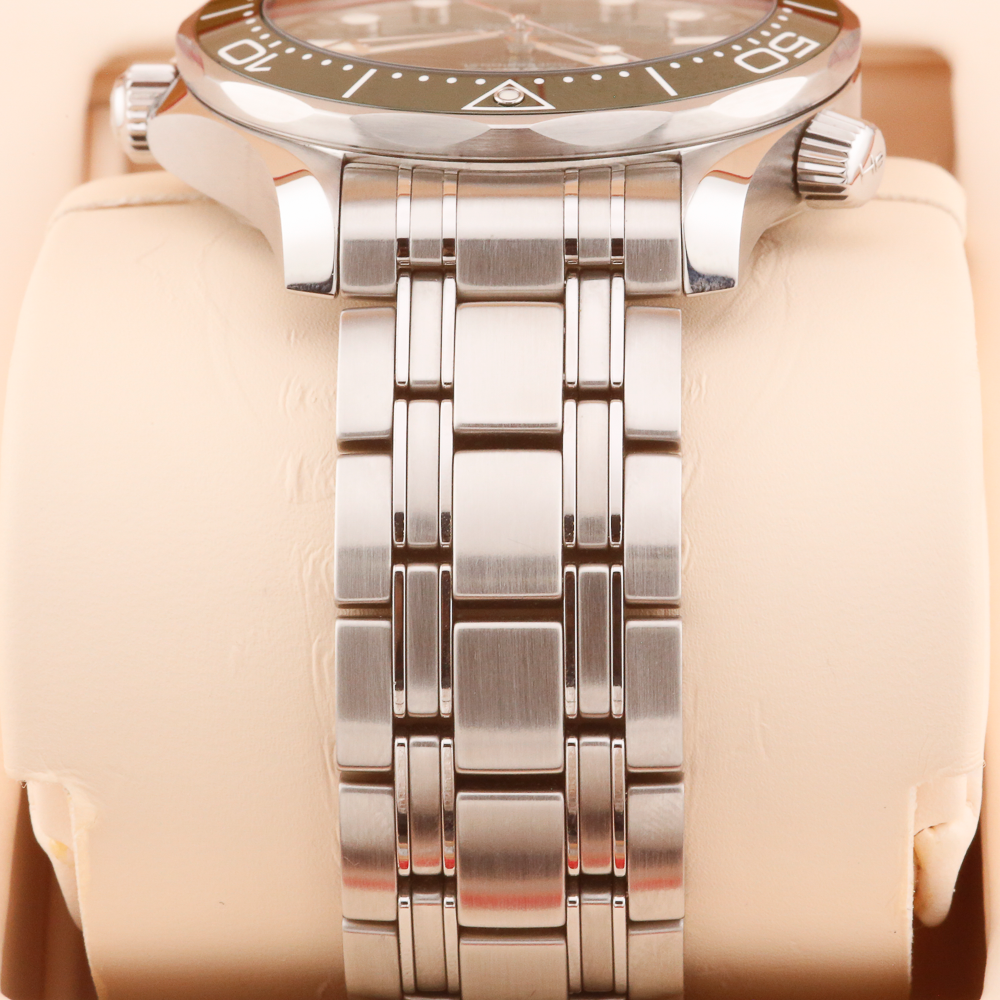 Omega Seamaster Green 21030422010001 Year: 2023