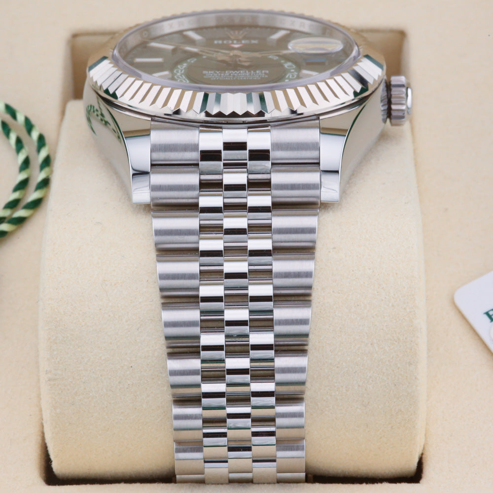Rolex Sky-Dweller Green Dial 336934 Year: 2025