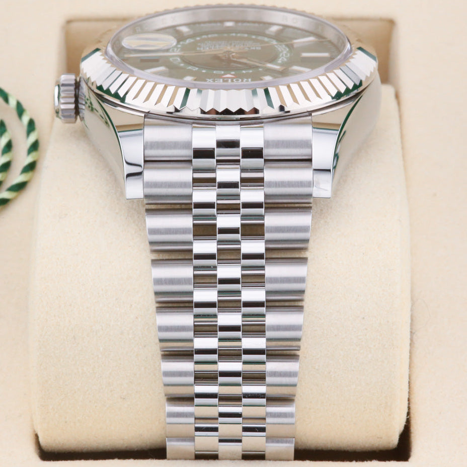 Rolex Sky-Dweller Green Dial 336934 Year: 2025