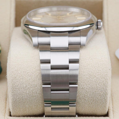 Rolex Oyster Perpetual Silver Dial 41 124300