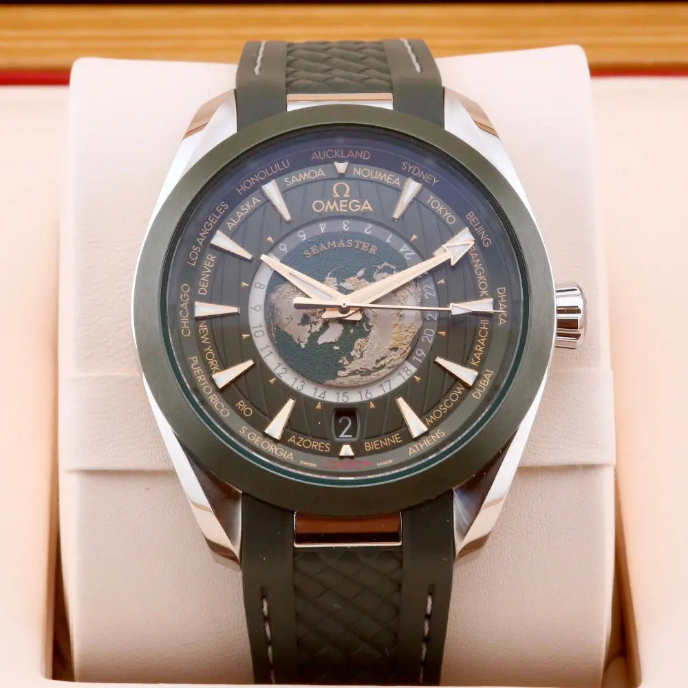Omega Seamaster Aqua Terra Worldtimer Green 22032432210001 Year: 2024