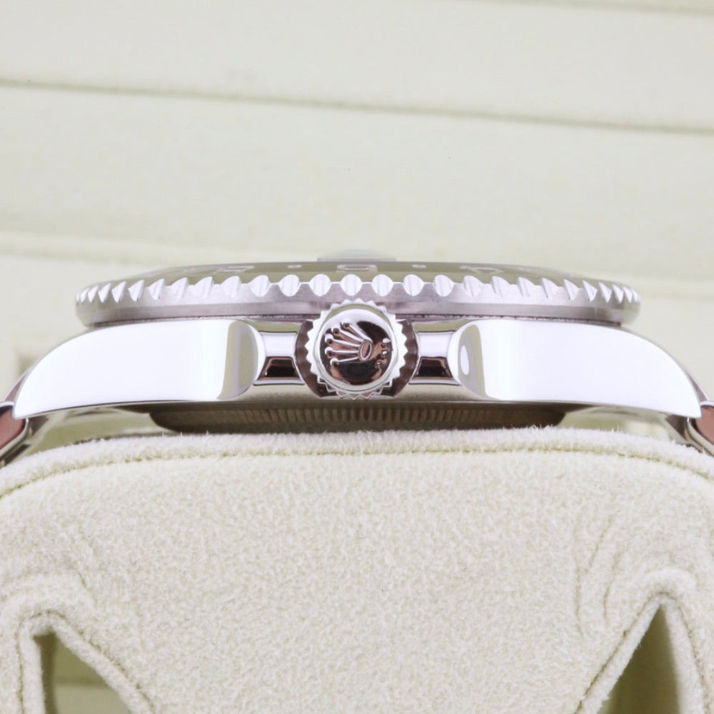 Rolex GMT Black 116710LN Year: 2008
