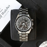 Omega Speedmaster Moonwatch 31130423001006 Year: 2020