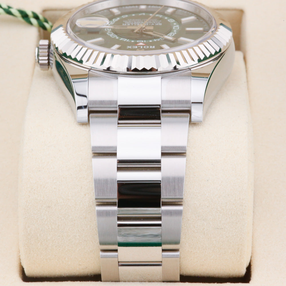 Rolex Sky-Dweller Green Dial 336934 Year: 2025