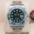 Rolex Submariner Date  116610LV Hulk 40mm Excellent 2010 Complete Set