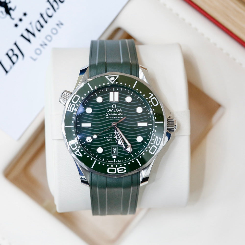 Omega Seamaster Professional Green 2022 Ref 21032422010001