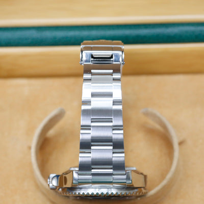 Rolex Sea-Dweller 16600 Year: 2004