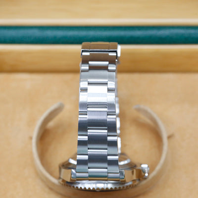 Rolex Sea-Dweller 16600 Year: 2004