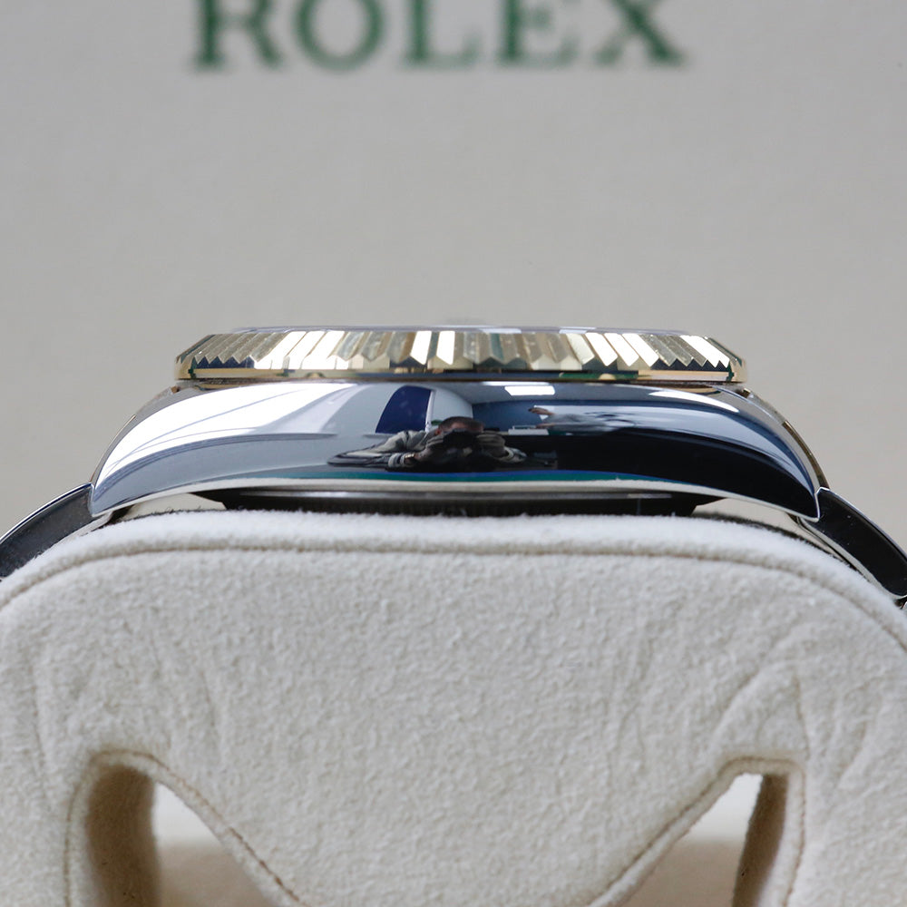 Rolex Sky-Dweller Champagne Dial 326933 